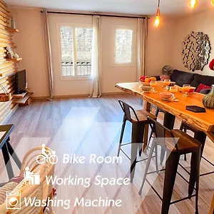 https://wood-spirit.aixenprovencehotels.org